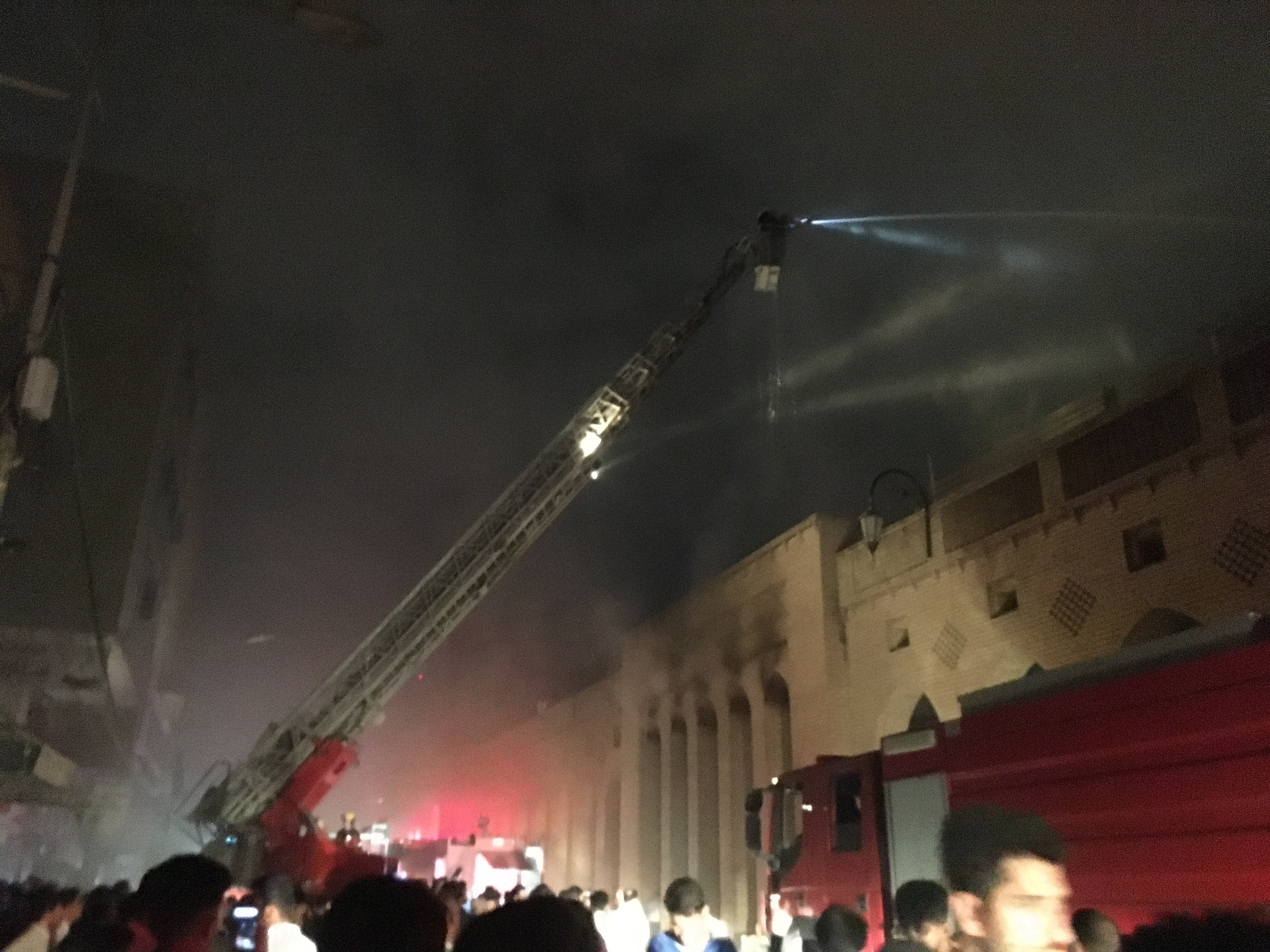 PHOTOS: Firefighters extinguish blaze in Erbil's old market 